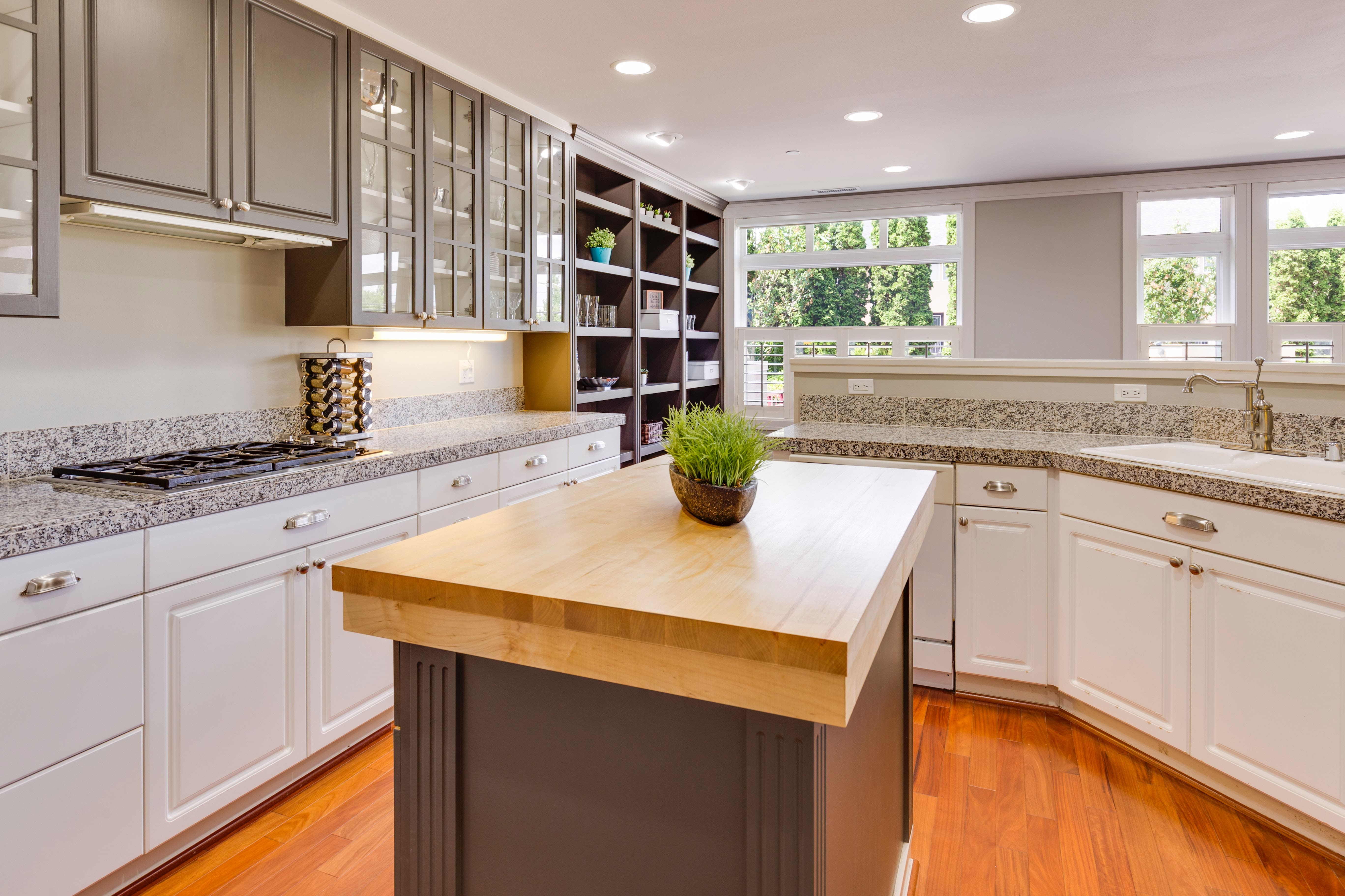Custom Cabinetry and Vanities